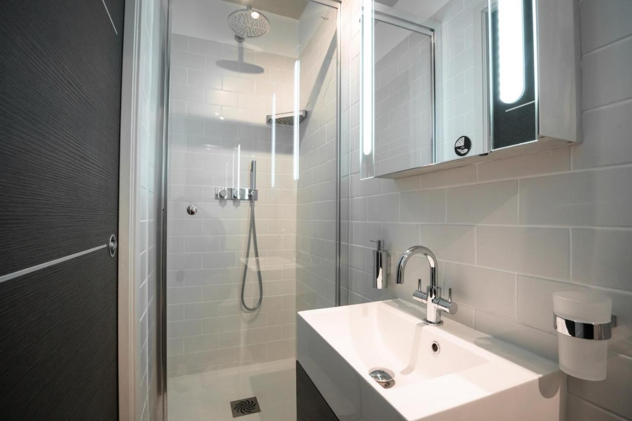 2-Bedroom Apartment Pointe Croisette Peaceful Walk To The Beach คานส์ ภายนอก รูปภาพ