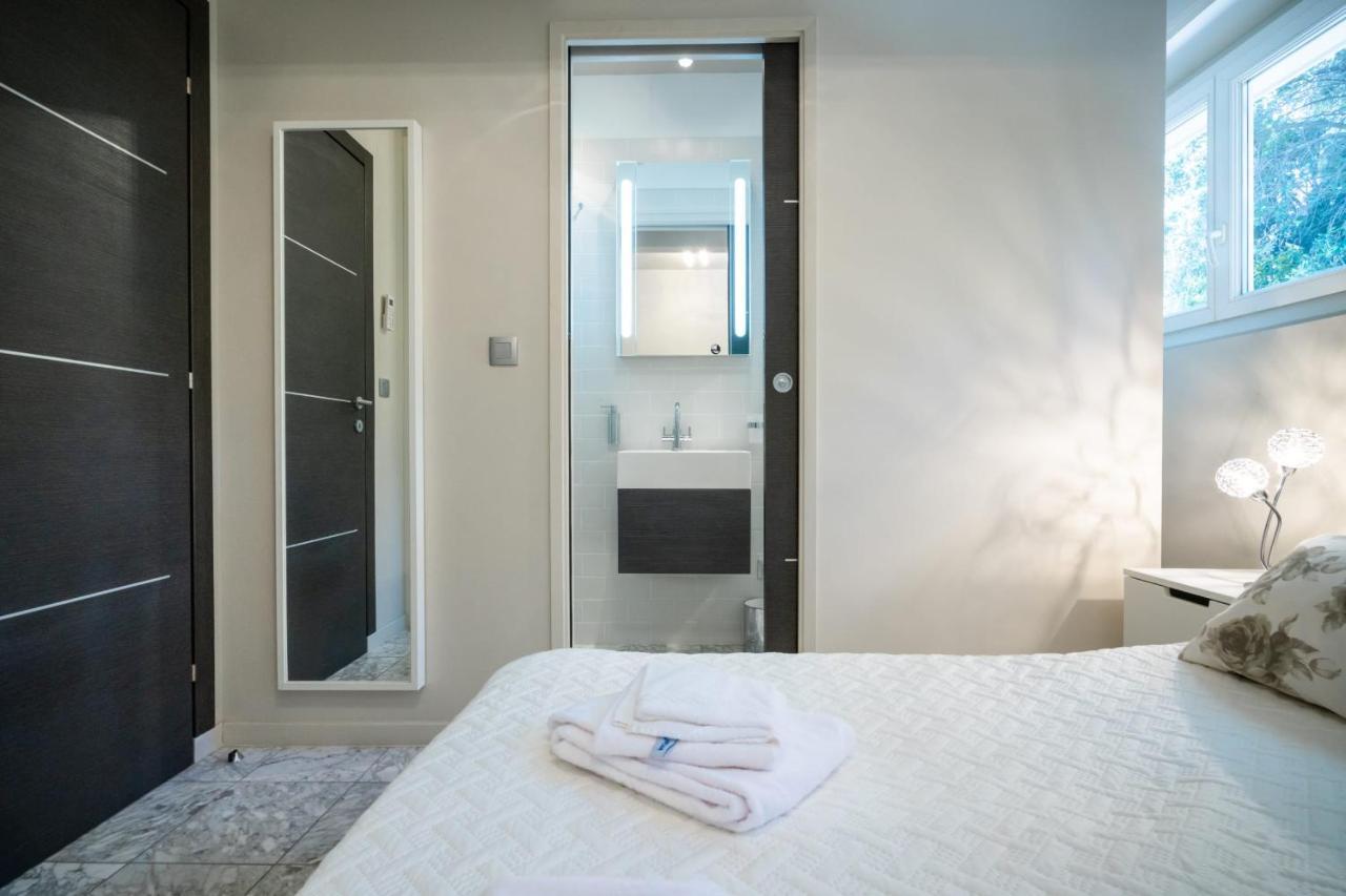 2-Bedroom Apartment Pointe Croisette Peaceful Walk To The Beach คานส์ ภายนอก รูปภาพ